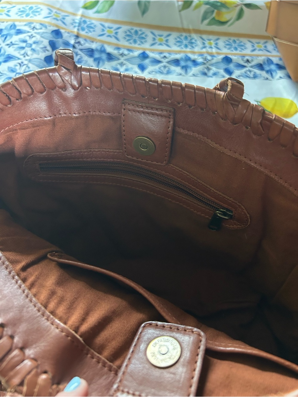 Woven Genuine Leather Tote Bag - Brown Ombré - Picture 3 of 4